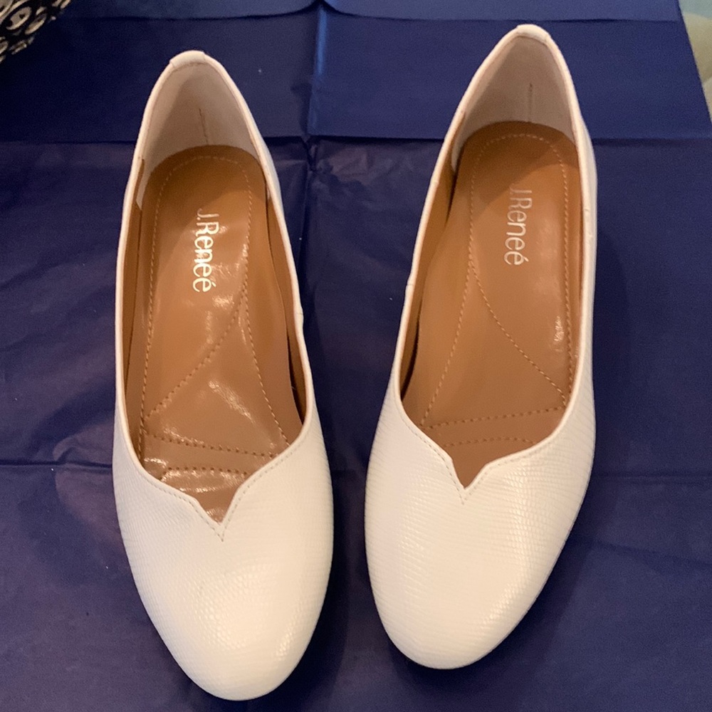 J.Reneé cream low heals